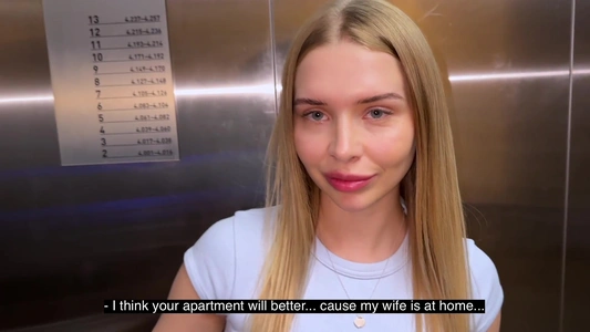 Снял незнакомку в лифте и классно потрахался..